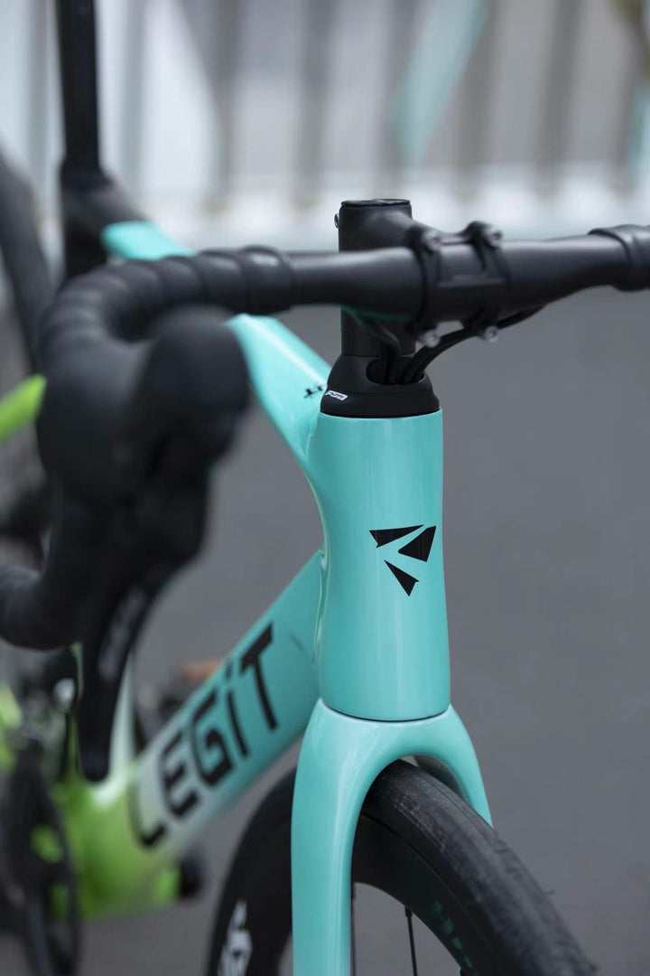 LEGiT L2 105/Di2 SPORTS 完成車