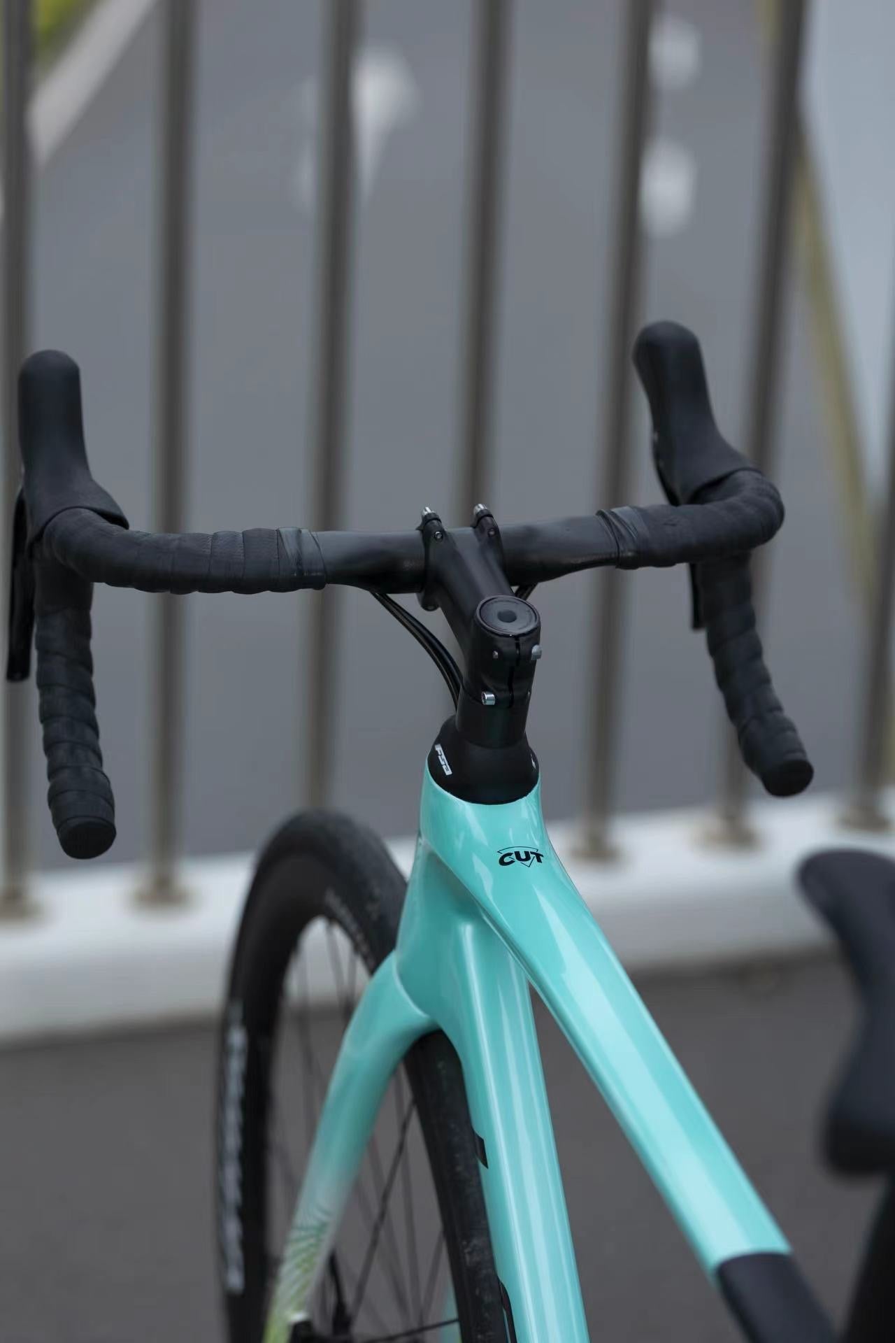 LEGiT L2 105機械式 SPORTS 完成車