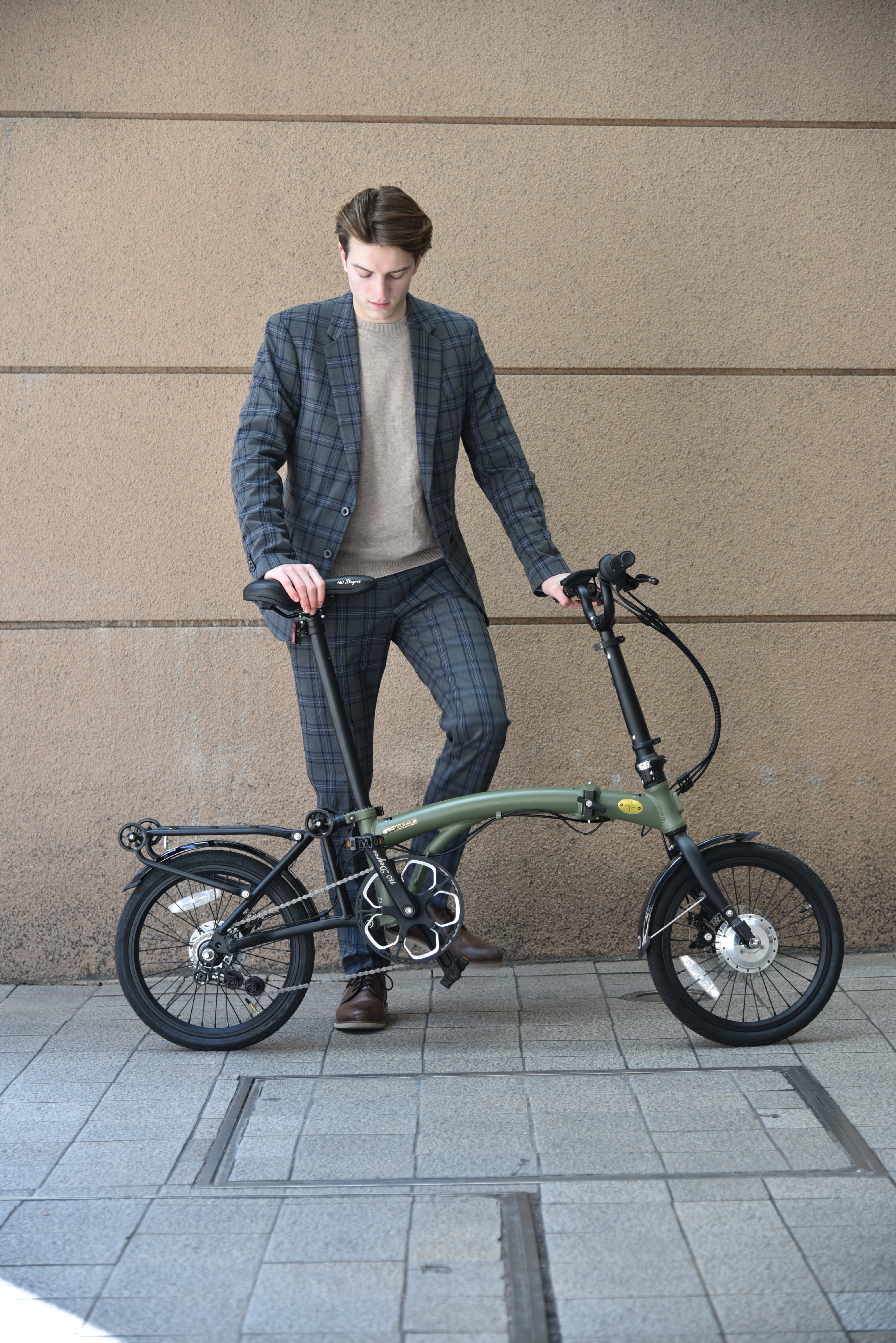 180Degree E-TRANCLE – WINSPACE JAPAN