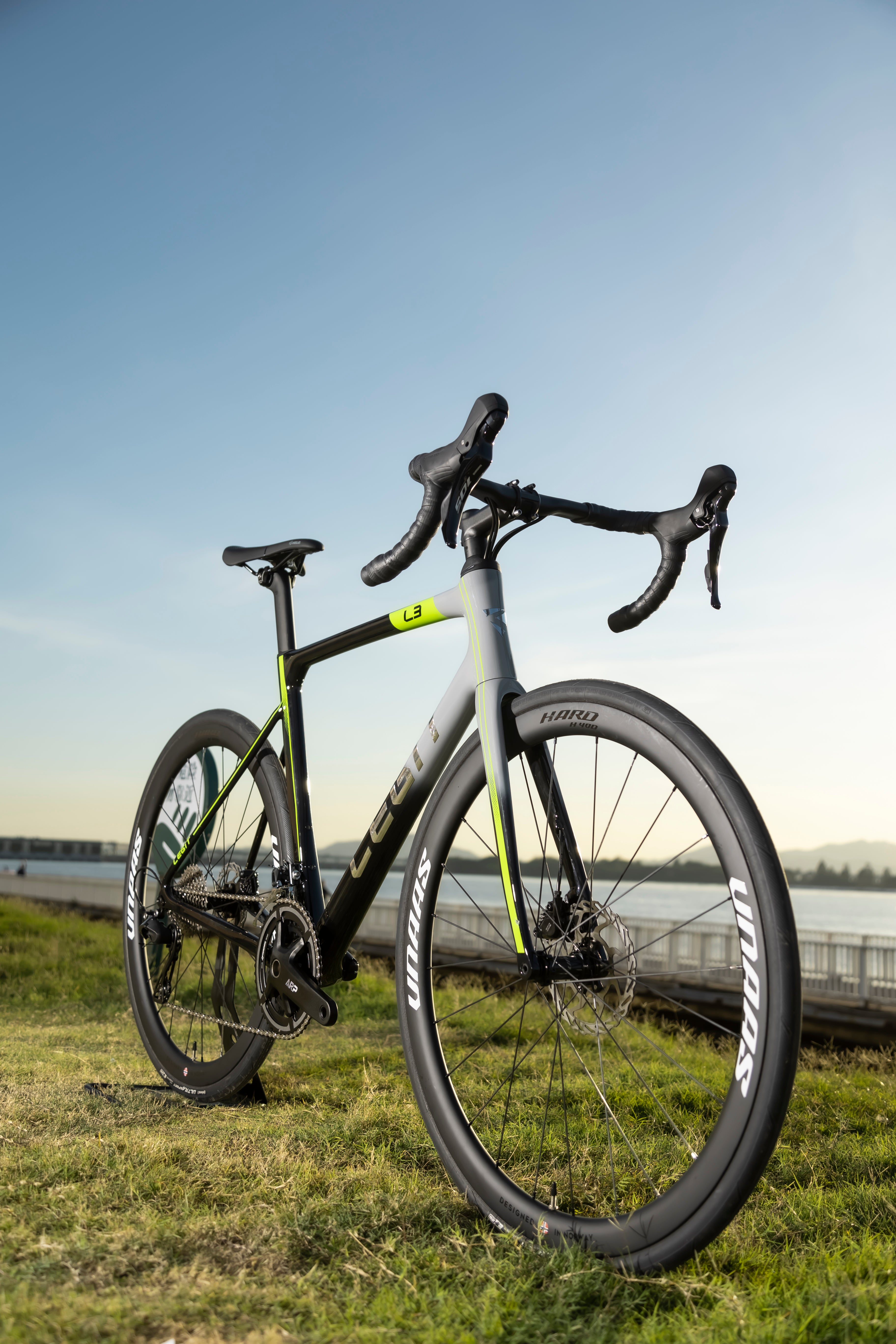 LEGiT – WINSPACE JAPAN