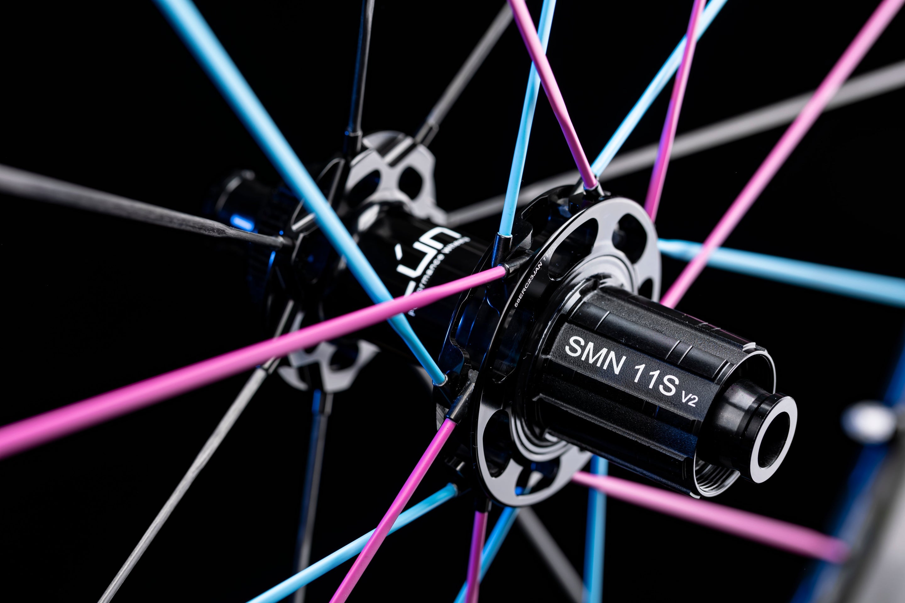 Lún HYPER 23 RBB
