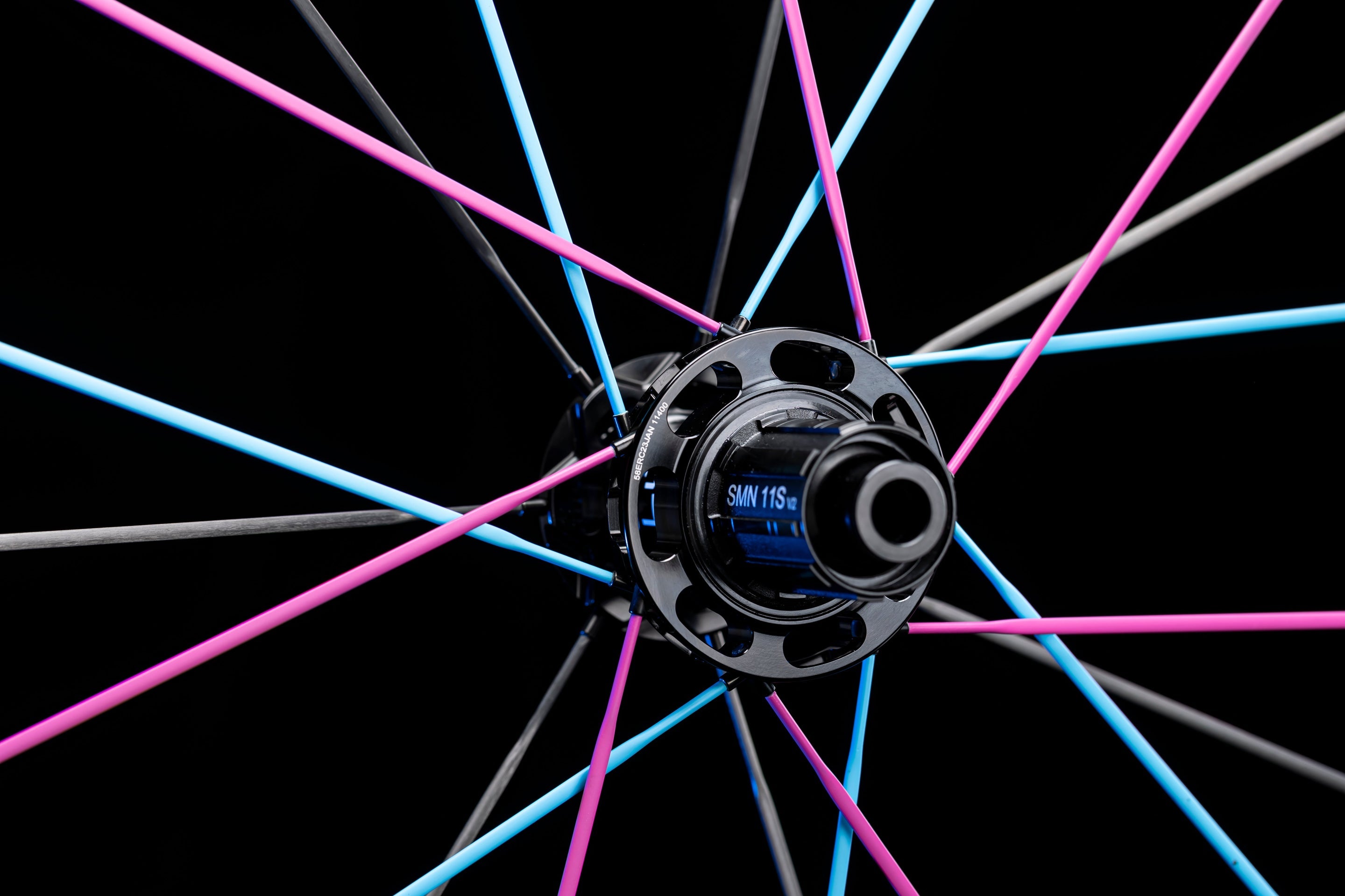 Lún HYPER 23 RBB – WINSPACE JAPAN