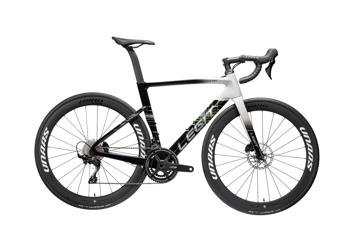 LEGiT L2 105 BASE完成車 – WINSPACE JAPAN