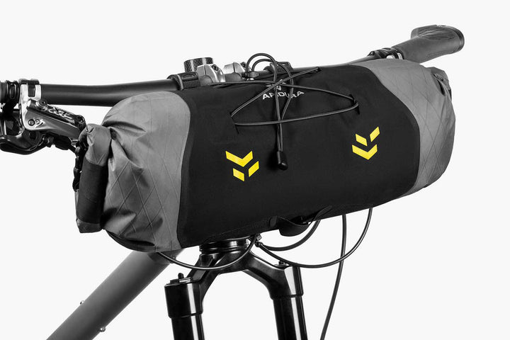 APIDURA バックカントリーハンドルバーパック