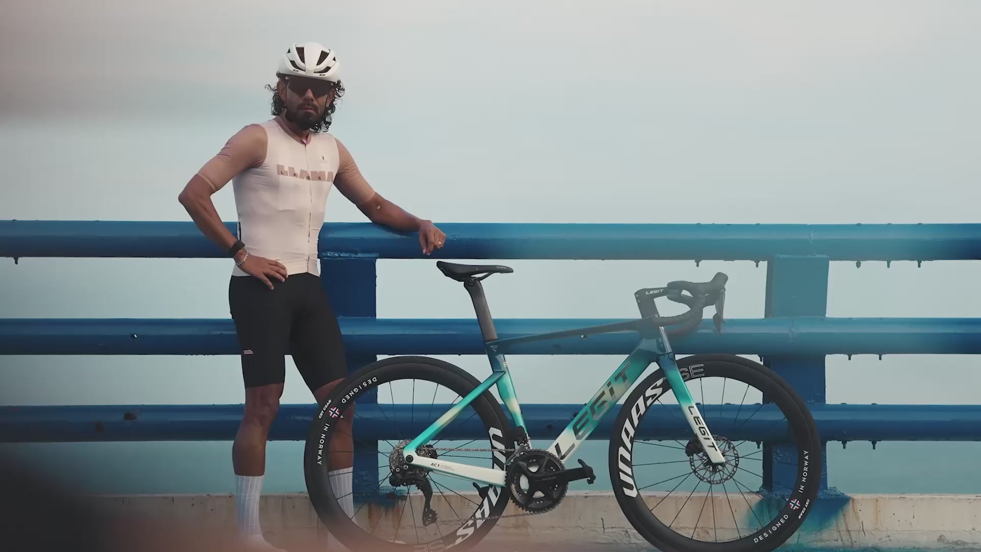 LEGiT AC1 105 Di2 SPORTS 完成車 – WINSPACE JAPAN